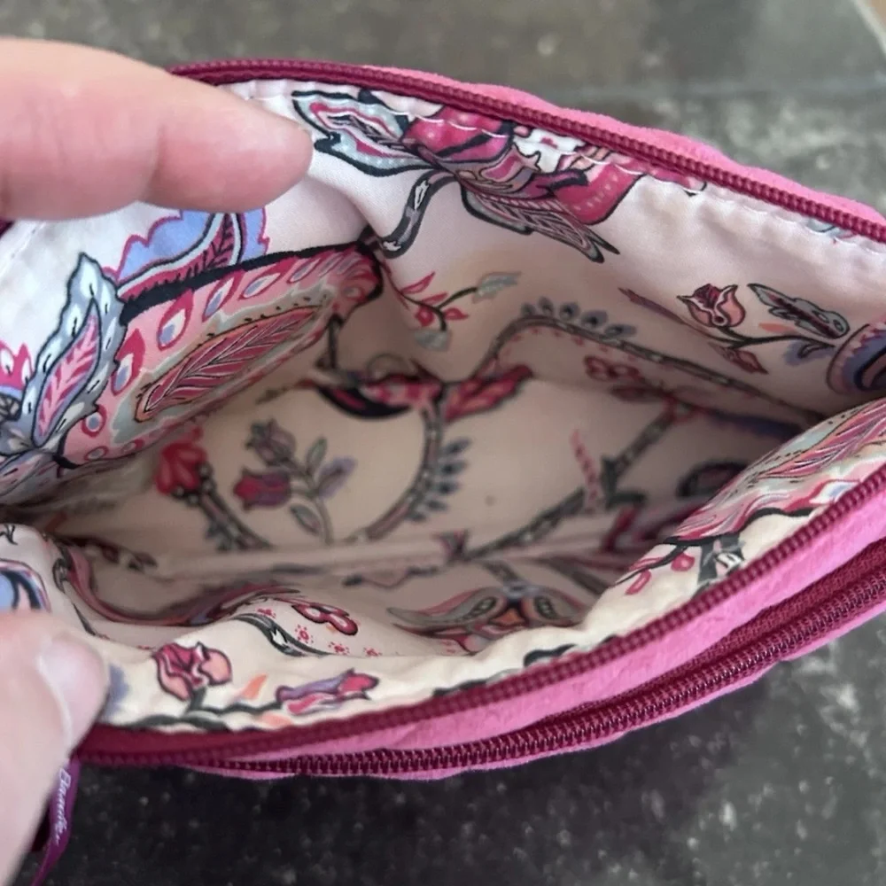 Vera Bradley Magenta Velvet Quilted Cosmetic Bag with Outside Zipper Pocket. - Picture 3 of 7